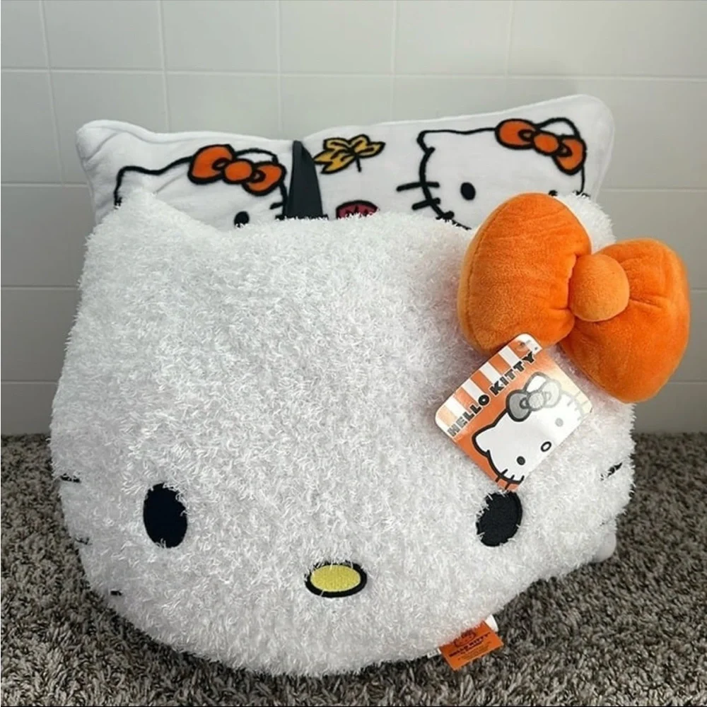 Hello Kitty Decorative Fall Pumpkin Leaves Throw Pillows 2 Piece Matching set